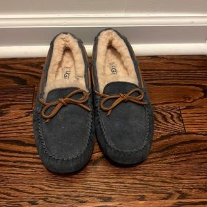 Never been worn Ugg slippers